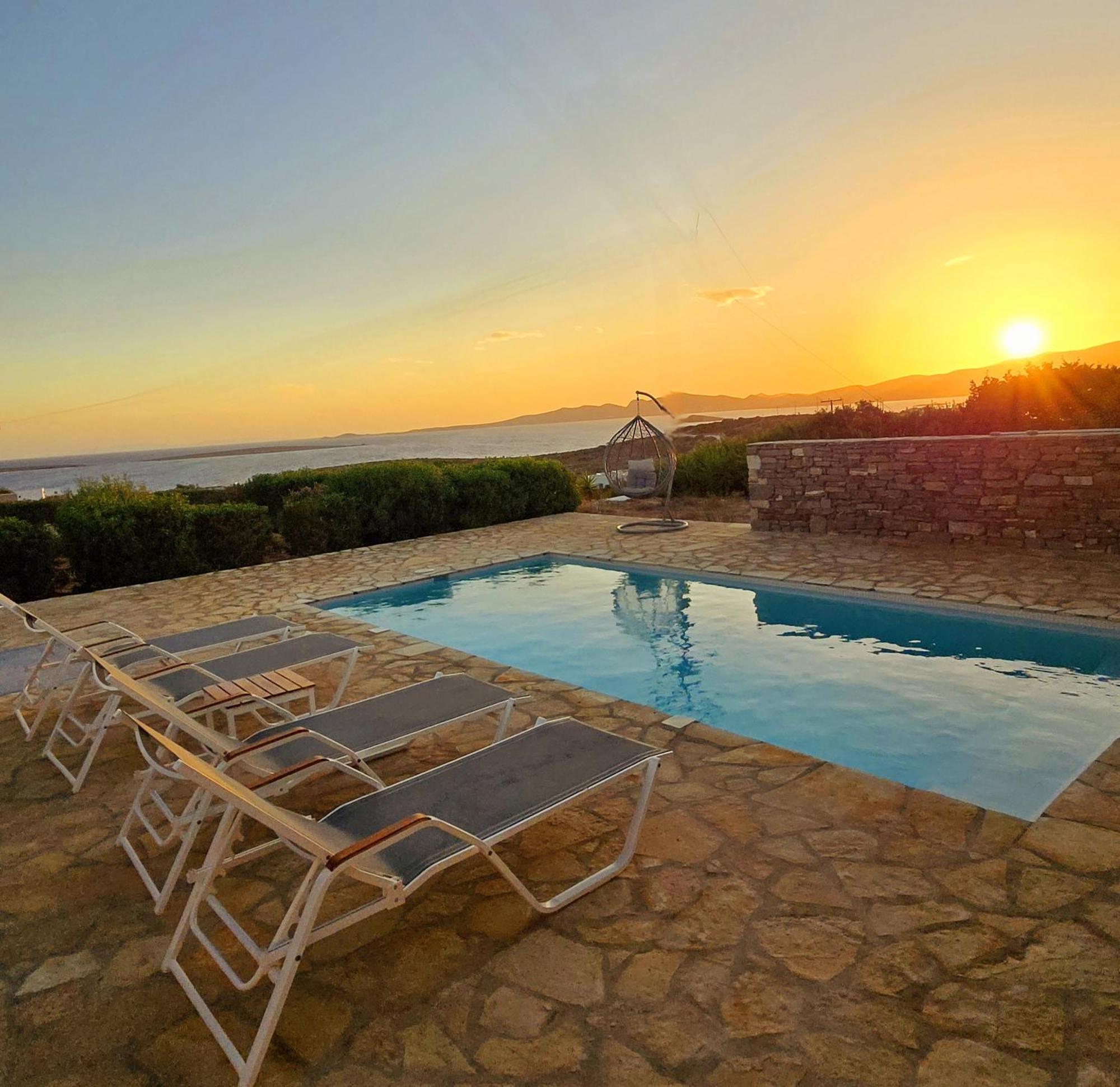 Paros Afrodite Luxury Villas Alikí Exterior foto